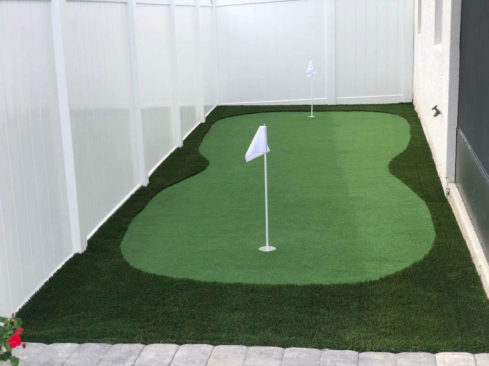 putting green turf installers