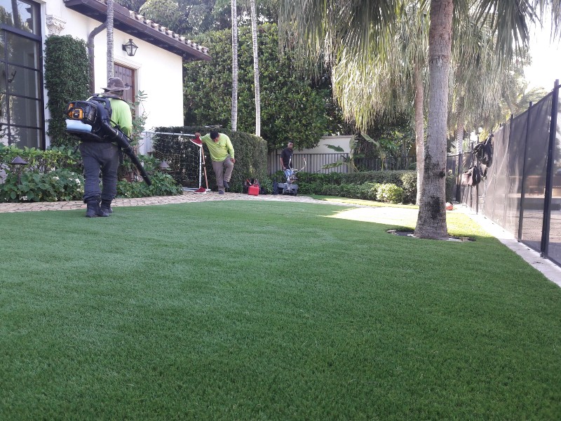 K9 pet turf installers