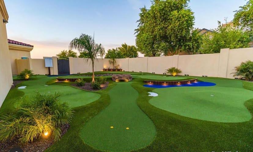 synthetic turf putting green