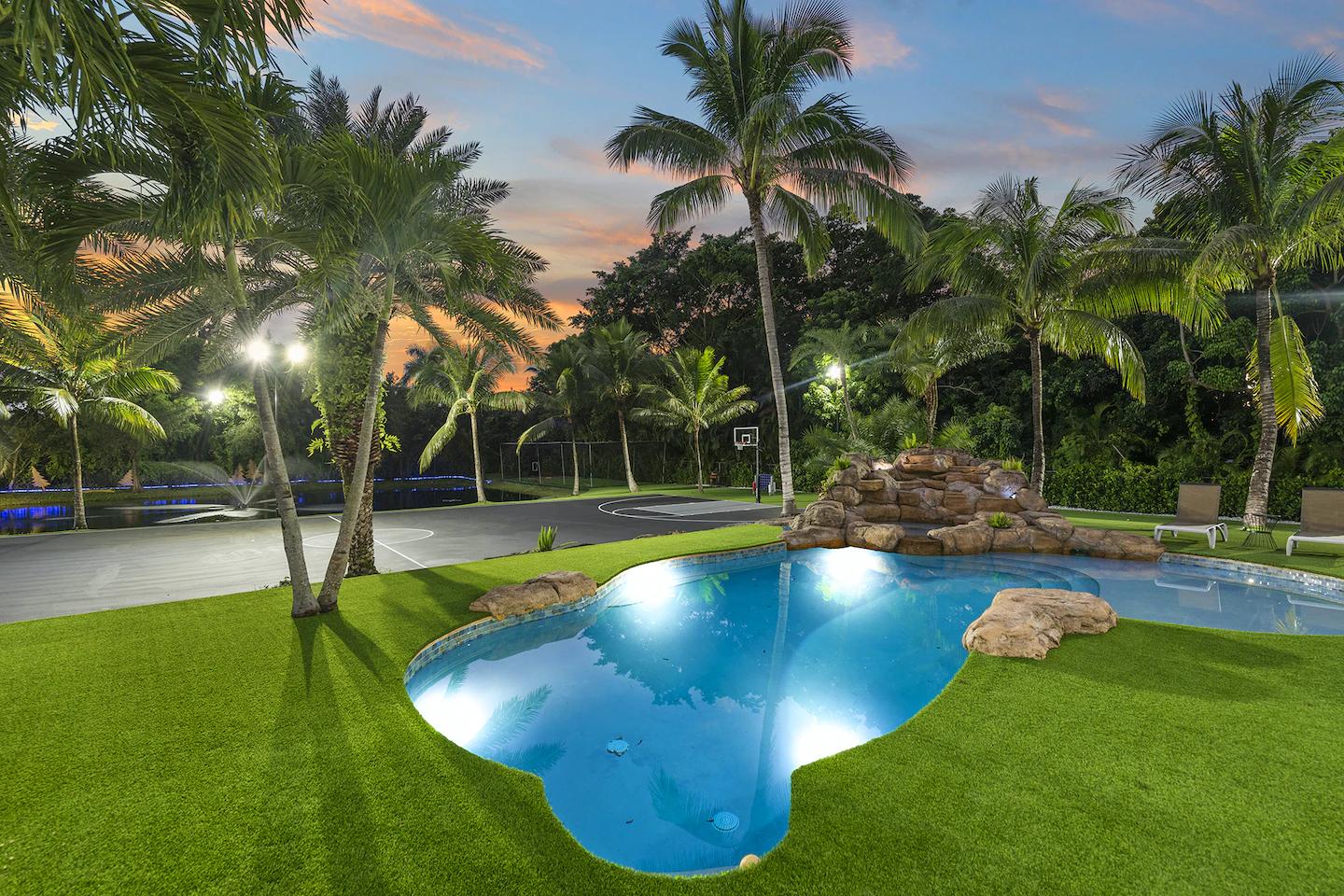 pool area artificial grass installers