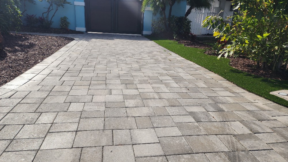 Driveway Brick Paver Installation 1000