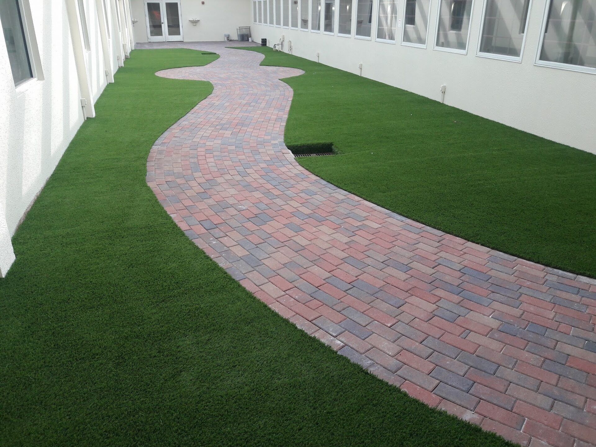  Artificial Grass